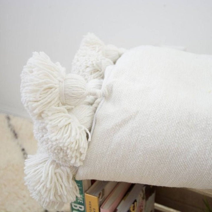 White Moroccan pom pom throw blanket,bohemian decor bedcover, blanket sofa, pom pom blanket, Throw Blanket With Tassels