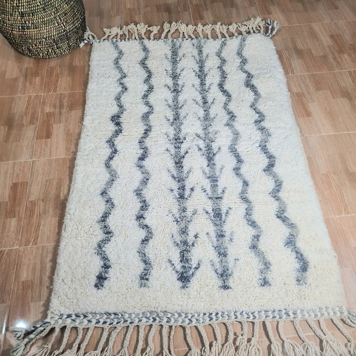 UNIQUE small berber rug, Handmade Rug , 3x5ft Moroccan Rug, 3x5ft Rug, Beniourain Wool Rug, Geometric Rug, Handwoven Rug, Area Rug