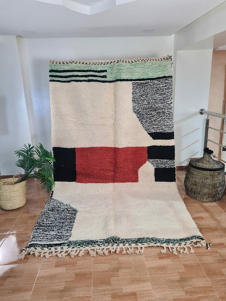 UNIQUE medium 5x8ft berber rug, Handmade Rug , medium 5x8ft Moroccan Rug, medium 5x8ft Rug, Beniourain Wool Rug, Geometric Rug, Handwoven Rug, Area Rug