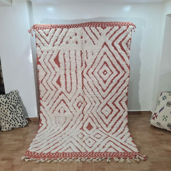 UNIQUE medium 5x8ft berber rug, Handmade Rug , medium 5x8ft Moroccan Rug, medium 5x8ft Rug, Beniourain Wool Rug, Geometric Rug, Handwoven Rug, Area Rug