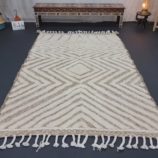 CUTE BENIOURAIN RUG, Sheep Wool Rug, Moroccan Wool Rug, White  Beige Rug, Geometric Rug Wool Rug, Handwoven Rug, Azilal Rug,Berber Area Rug