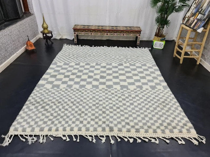 AMAZING BENIOURAIN CARPET, Moroccan Handmade Rug, White And Gray Rug, Tribal Checkered Rug, Handmade Wool Carpet, Azilal Checkerboard Rug.