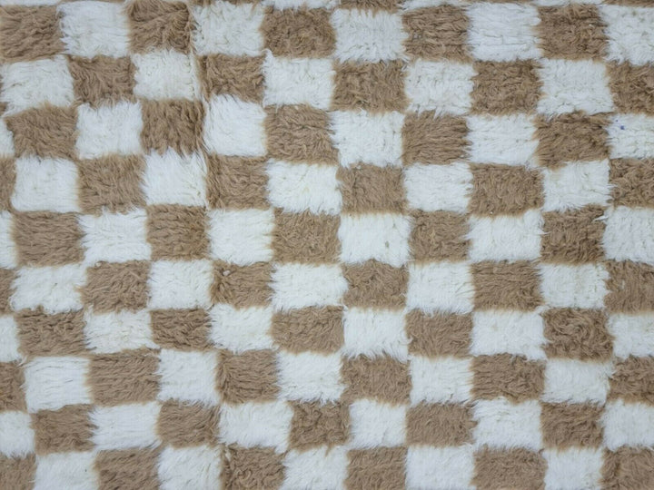 AMAZING BENIOURAIN RUG, Handmade Wool Rug, Moroccan Rug, Caramel Brown And White Rug, Sheep Wool Rug, Handwoven Rug,Azilal Rug,Checkered Rug