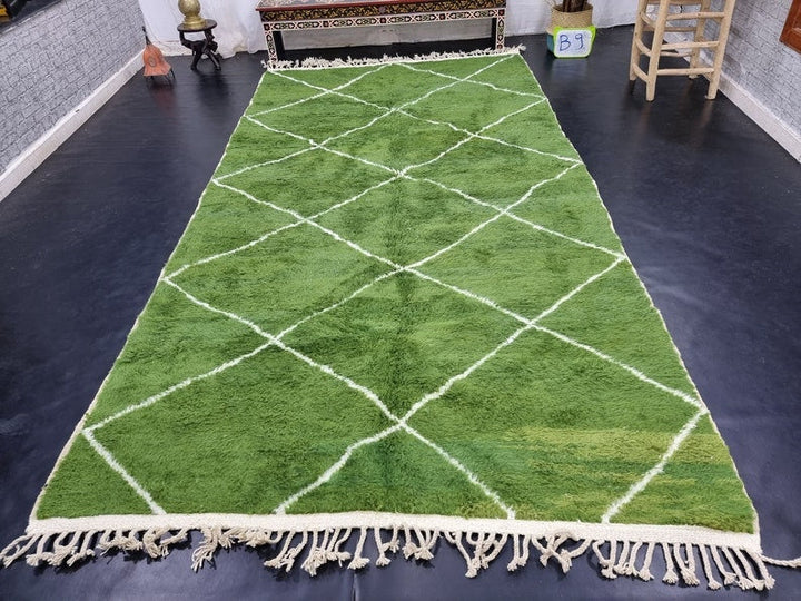 AMAZING BENIOURAIN RUG, Handmade Wool Rug, Moroccan Rug, Geometric Olive Green And White Rug, Sheep Wool Rug, Handwoven Rug,Azilal Carpet .