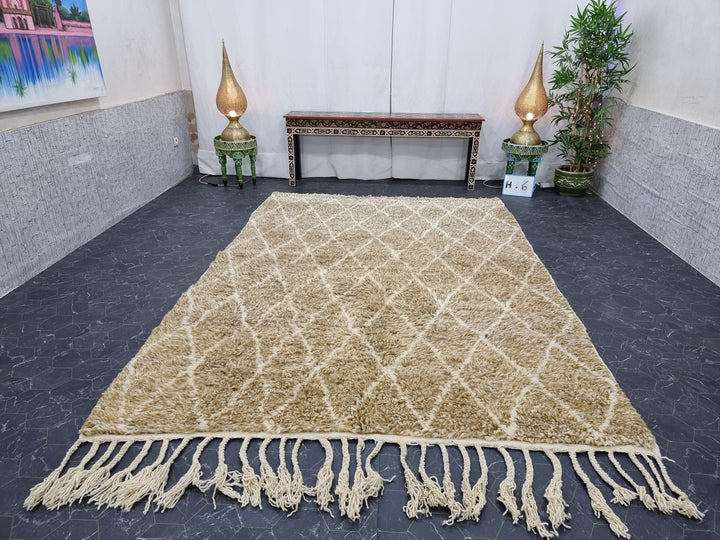 AMAZING MOROCCAN RUG, Beige And White Rug, Beni Ourain Rug, Berber Wool Rug, Handwoven Geometric Rug, Azilal Carpet, Beniourain Wool Rug.