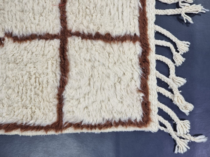 AMAZING MOROCCAN RUG, Beniourain Wool Rug, Brown And White Rug, Checkered Rug, Handmade Rug, Azilal Rug, Handwoven Rug, Berber Rug, Area Rug