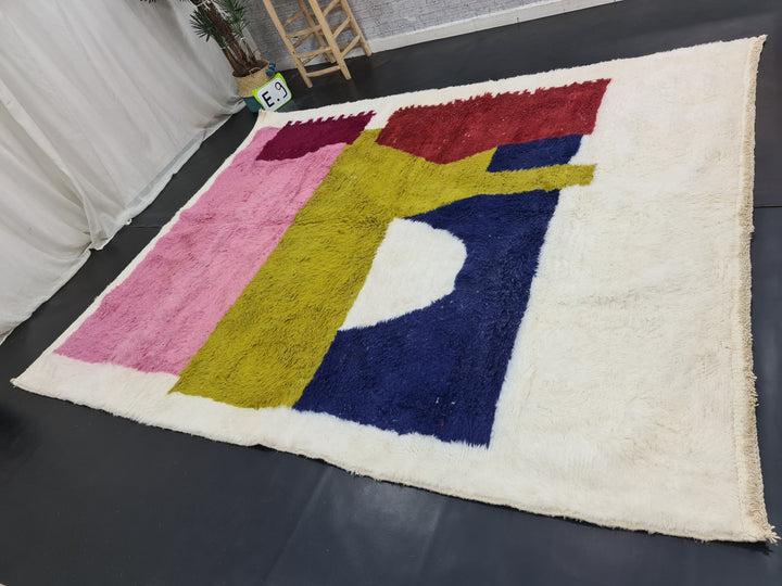 Artistic Azilal Rug, Moroccan Handmade Rug, Berber Rug, Abstract Beniourain Rug, Tribal Berber Nomad rug, Pink and White Rug, Handmade Wool