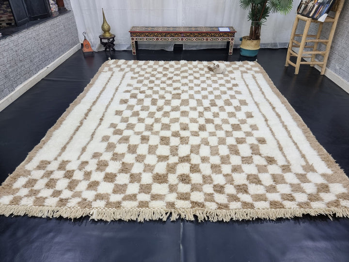 BEAUTIFUL BENIOURAIN RUG, Handmade Wool Rug, Moroccan Rug, Checkered White And Beige Rug, Sheep Wool Rug, Handwoven Wool Rug,Azilal Wool Rug