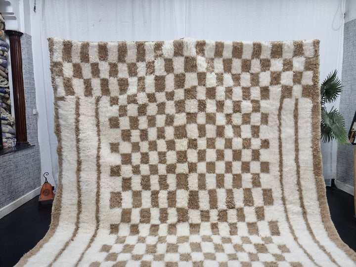 BEAUTIFUL BENIOURAIN RUG, Handmade Wool Rug, Moroccan Rug, Checkered White And Beige Rug, Sheep Wool Rug, Handwoven Wool Rug,Azilal Wool Rug