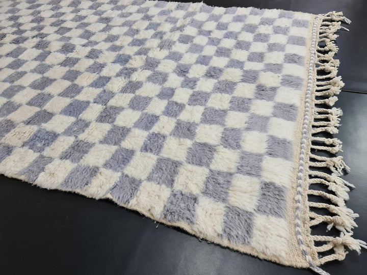 BERBER MOROCCAN RUG, BeniOuarain Rug, Azilal Checkered Rug, Pale Lilac Rug, Handmade Moroccan Rug, Checkereboard Rug, Area Rug, Bohemian Rug