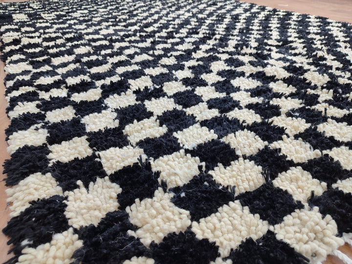  checkered moroccan berber shaggy rug, black and white wool checkered rug, checkered rug, checkerboard rug, handmade checkered rug