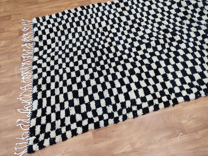  checkered moroccan berber shaggy rug, black and white wool checkered rug, checkered rug, checkerboard rug, handmade checkered rug