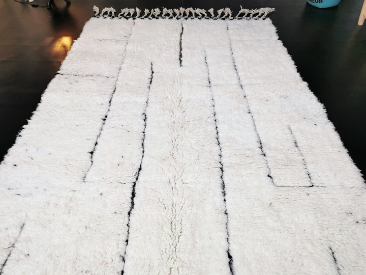 CUSTOM BENIOURAIN RUG, Moroccan Rug,Abstract Rug, Berber Rug, Azilal Rug, White Wool Rug, Sheep Wool Rug, Tufted Rug, Plain Rug, Area Rug.