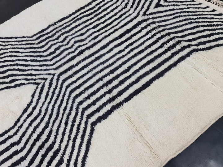 GORGEOUS BENIOURAIN CARPET, Moroccan Handmade Rug, White And Black Rug, Striped Rug, Handmade Wool Carpet, Azilal Berber Rug, Handwoven Rug