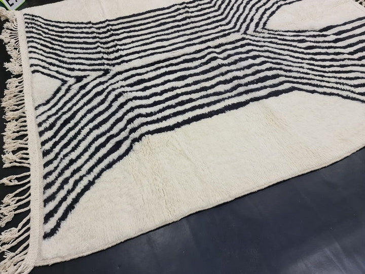 GORGEOUS BENIOURAIN CARPET, Moroccan Handmade Rug, White And Black Rug, Striped Rug, Handmade Wool Carpet, Azilal Berber Rug, Handwoven Rug