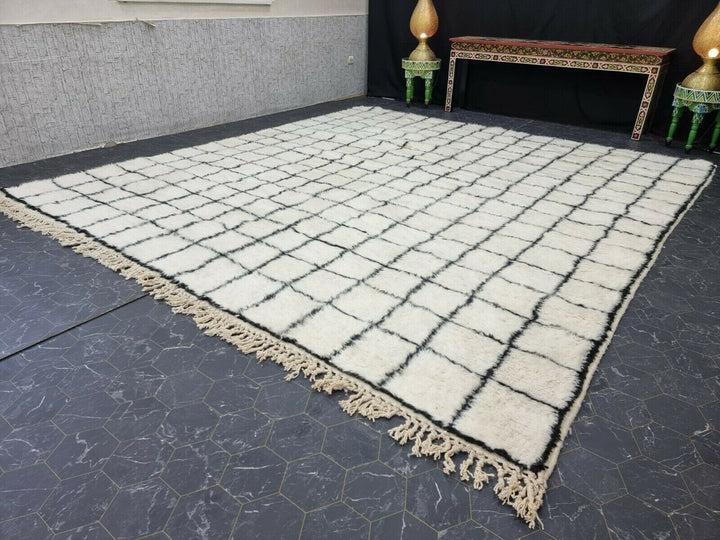 GRID BENIOURAIN RUG, Handmade Wool Rug, Moroccan Rug, White And Black Striped Rug, Sheep Wool Rug, Handwoven Rug,Azilal Rug, Berber Carpet