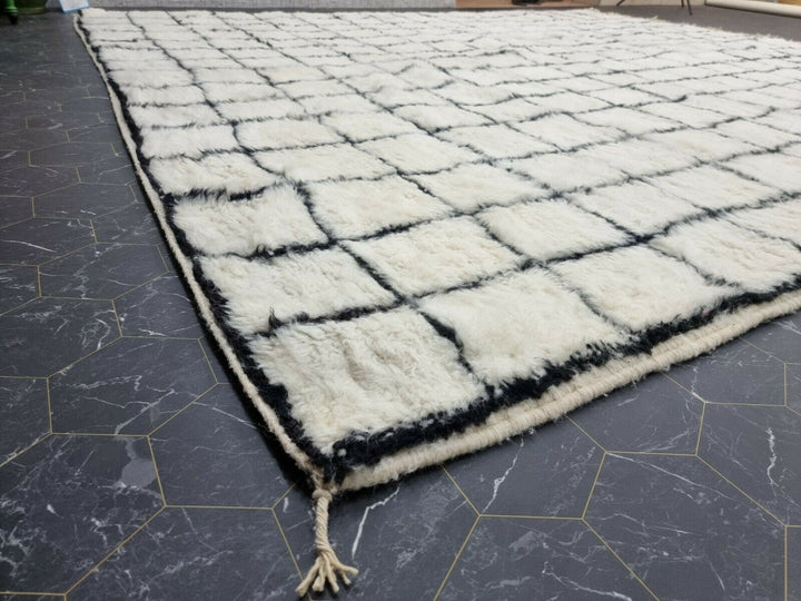 GRID BENIOURAIN RUG, Handmade Wool Rug, Moroccan Rug, White And Black Striped Rug, Sheep Wool Rug, Handwoven Rug,Azilal Rug, Berber Carpet