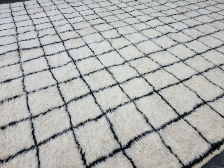 GRID BENIOURAIN RUG, Handmade Wool Rug, Moroccan Rug, White And Black Striped Rug, Sheep Wool Rug, Handwoven Rug,Azilal Rug, Berber Carpet