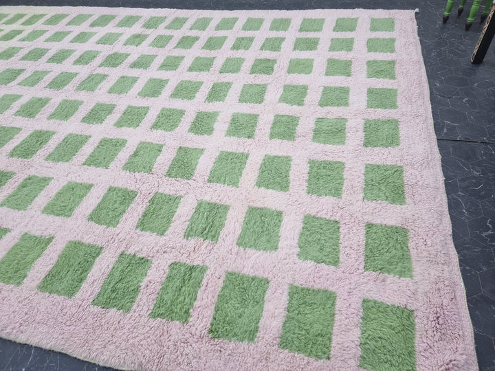 HANDMADE BERBER RUG, Moroccan Handmade Carpet, Azilal Rug, Checkered Beniourain Rug, Sheep Wool rug, Mint Green And White Rug, Moroccan Rug.