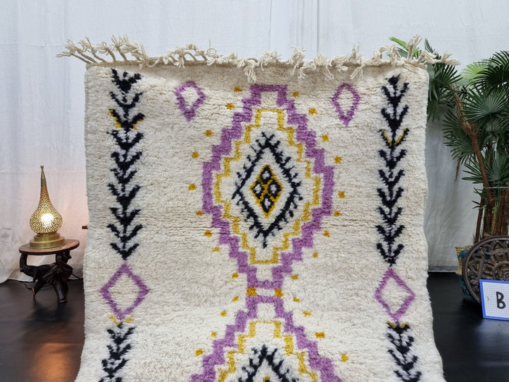 HANDMADE BERBER RUG, Moroccan Handmade Carpet, Azilal Rug, Geometric Beniourain Rug, Sheep Wool rug, White  Purple Rug, Moroccan Wool Rug.