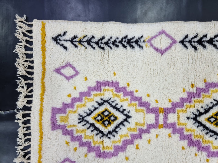 HANDMADE BERBER RUG, Moroccan Handmade Carpet, Azilal Rug, Geometric Beniourain Rug, Sheep Wool rug, White  Purple Rug, Moroccan Wool Rug.