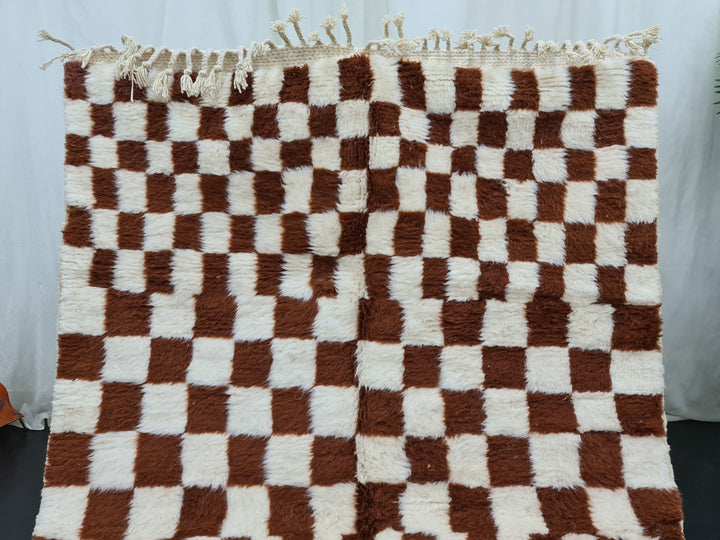 HANDMADE WOOL RUG, Beni Ouarain Rug, Moroccan Berber Rug, Handmade Wool Rug, Azilal Brown and White Rug, Checkered Rug, Sheep Wool Carpet