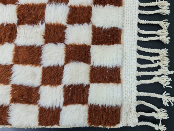 HANDMADE WOOL RUG, Beni Ouarain Rug, Moroccan Berber Rug, Handmade Wool Rug, Azilal Brown and White Rug, Checkered Rug, Sheep Wool Carpet