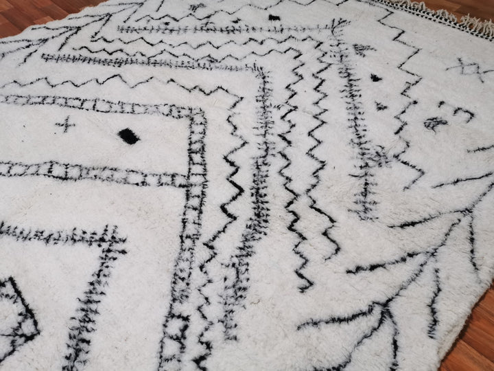 AMAZING MOROCCAN RUG, Berber Rug, Abstract Rug, White And Black Rug, Handwoven Rug, White Rug, Area Wool Rug, Moroccan Rug, Handmade Carpet