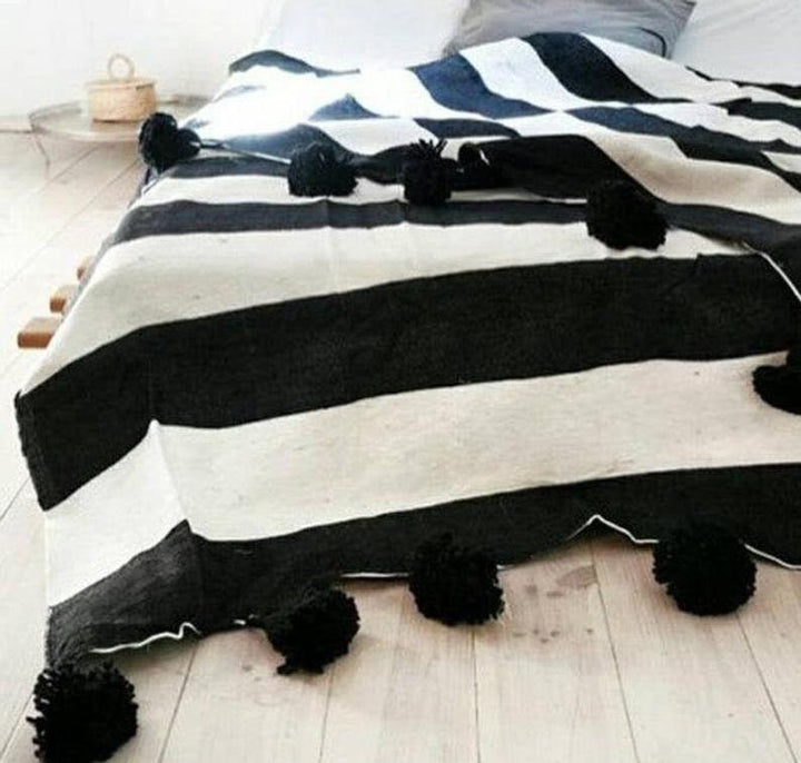 WhiteBlack Moroccan pom pom throw blanket,bohemian decor bedcover, blanket sofa, pom pom blanket, Throw Blanket With Tassels