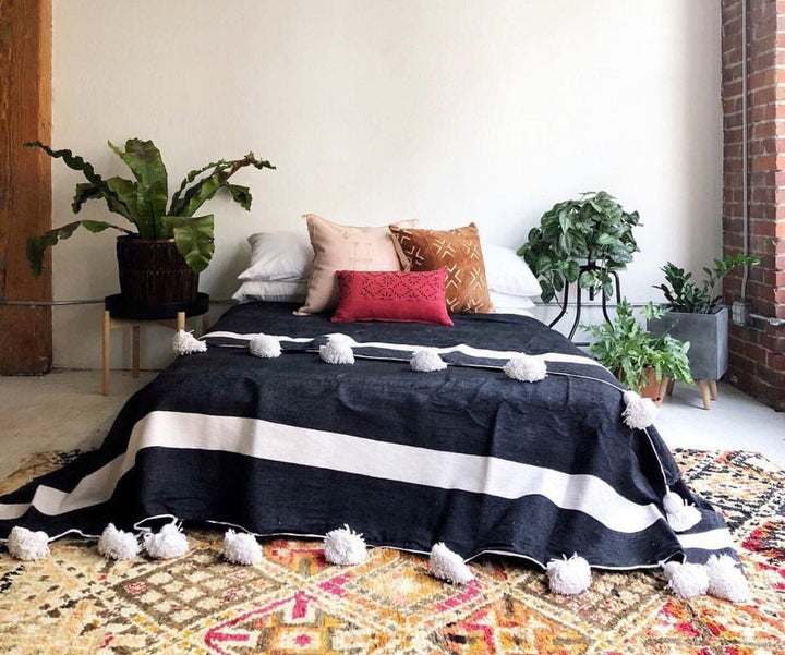 BlackWhite Moroccan pom pom throw blanket,bohemian decor bedcover, blanket sofa, pom pom blanket, Throw Blanket With Tassels