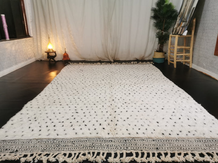 AMAZING BENIOURAIN RUG, Dotted Moroccan Rug, Wool Rug, Handmade Wool Rug, Berber White Rug, Moroccan Rug, Berber Rug, Handwoven Wool Carpet