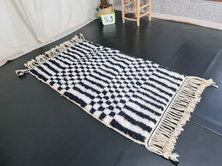 Checkered Beni Ourain Rug  Moroccan Rug Scandinavian Style Rug White and Black rug  Unique Handmade Moroccan Rug  Tapis Marocain.