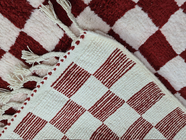 Gorgeous Beni Ourain Rug, Moroccan Handmade Carpet, Tribal Red and White Rug, Berber Wool Rug, Checkered Rug, Tapis berbere