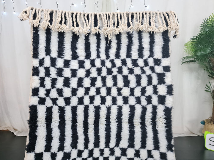 Checkered Beni Ourain Rug  Moroccan Rug Scandinavian Style Rug White and Black rug  Unique Handmade Moroccan Rug  Tapis Marocain.