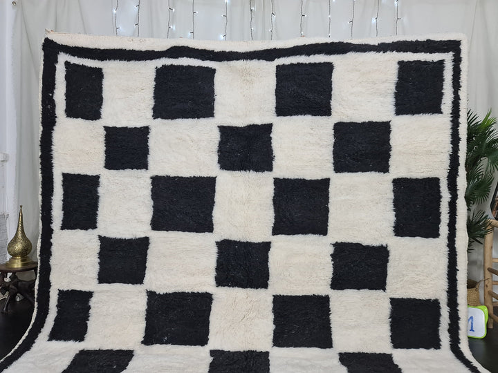 CHECKERED CUSTOM RUG, Tribal Area Rug, Handwoven Rug, Black And White Rug, Berber Moroccan Rug, Handmade Rug, Area Rug, Berber Wool Carpet