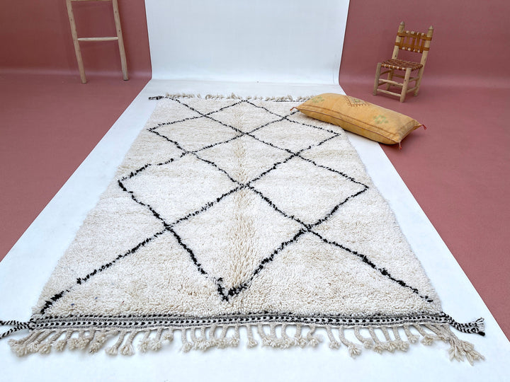 Moroccan rug , Unique large Moroccan carpet, Beni Ourain Rug, Berber carpet, bohemian rug, white color rug, soft carpet, handmade gift