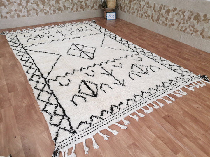 Beni Ouarain White black Moroccan rugs  Moroccan beni ourain rug Style  Morrocan rug Wool Berber design  Handmade rug  Berber Rugs Style