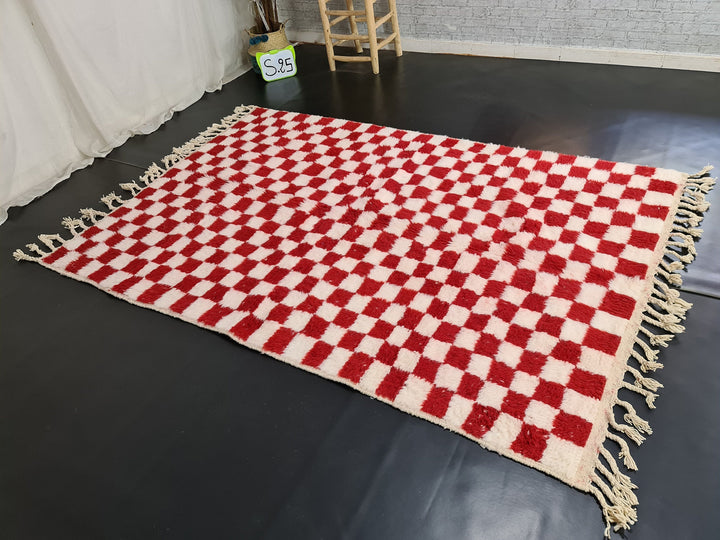 Authentic Beniourain Rug, Berber Rug, Moroccan Rug,Tribal Rug, Checkered Rug,Unique Handmade Moroccan Rug, Beni Ourain Rug, White  Red Wool