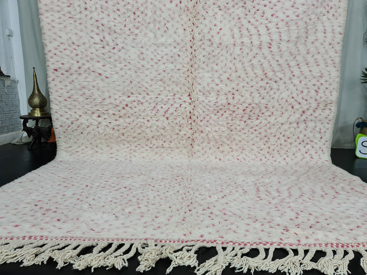 MOROCCAN HANDMADE RUG, Pink Dotted Rug, Sheep Wool Rug, White and Pink Rug, Berber Rug, Tapis Marocain, Dotted Beni Ourain Rug