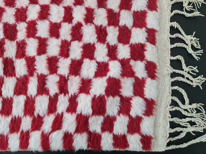 Authentic Beniourain Rug, Berber Rug, Moroccan Rug,Tribal Rug, Checkered Rug,Unique Handmade Moroccan Rug, Beni Ourain Rug, White  Red Wool