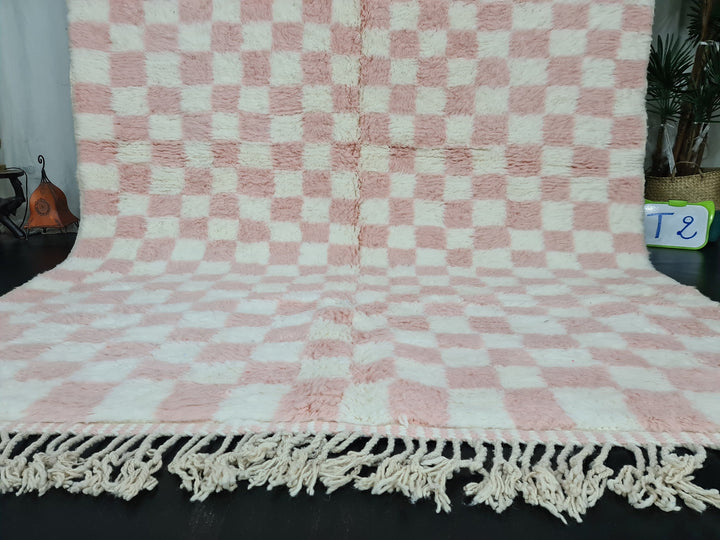 CUTE BENIOURAIN RUG, Moroccan Rug, Checkered Rug, White  Faded Pink Rug, Beber Rug, Checkerboard Rug, White Wool, Area Rug, Bohemian Rug