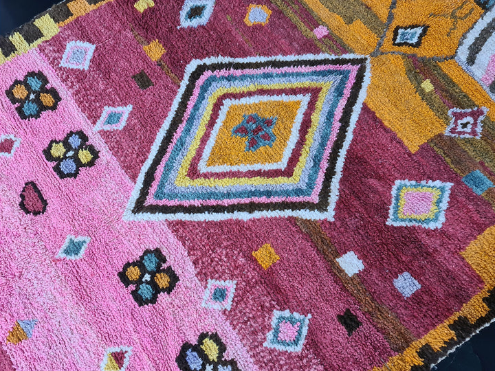 Pink Boujaad Rug , Moroccan Handmade Rug, Geometric Rug, Authentic Wool Rug, Berber Tribal carpet, Bohemian Rug, Wool Rug, Teppish Marokko