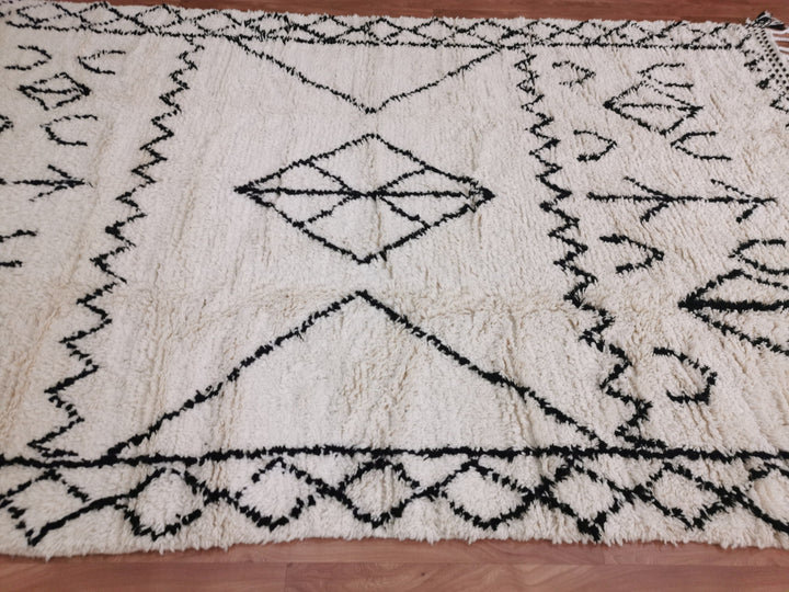 Beni Ouarain White black Moroccan rugs  Moroccan beni ourain rug Style  Morrocan rug Wool Berber design  Handmade rug  Berber Rugs Style