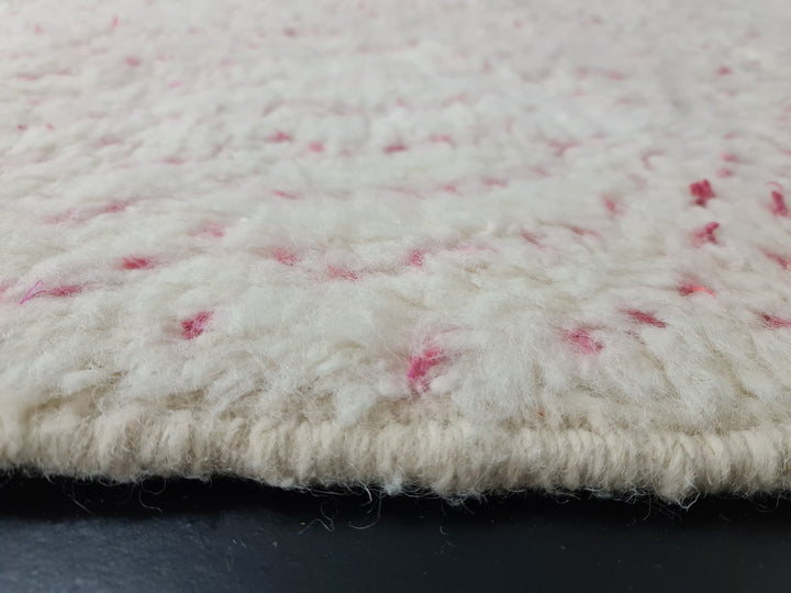 MOROCCAN HANDMADE RUG, Pink Dotted Rug, Sheep Wool Rug, White and Pink Rug, Berber Rug, Tapis Marocain, Dotted Beni Ourain Rug