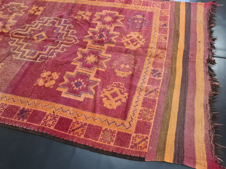  benimguiled rug, moroccan geometric rug, authentic beni mguiled carpet, handmade sheep wool rug, maroon carpet, bohemian beni mguild