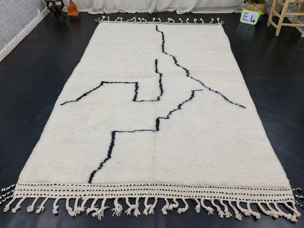 AMAZING BENIOURAIN RUG , Custom Moroccan Rug, White and Black Wool Rug, Berber Rug, Abstract Rug, Tribal Area Rug, Bohemian Rug, Plain Rug