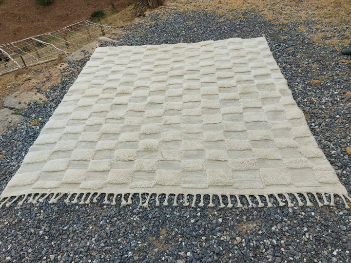 Customized Moroccan checkered rug, Mrirt rug, Beniouarain rug, White rug , Scandinavian style, Shaggy rug, Wool rug, Premium quality rug