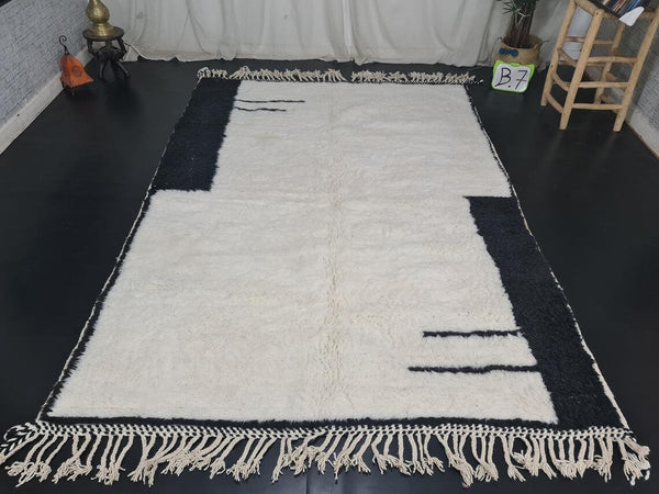 AMAZING BENIOURAIN RUG, Moroccan Handmade Rug, Black And White Rug, AbstractRug, Handmade Sheep Wool Carpet, Berber Rug, Area Wool Rug