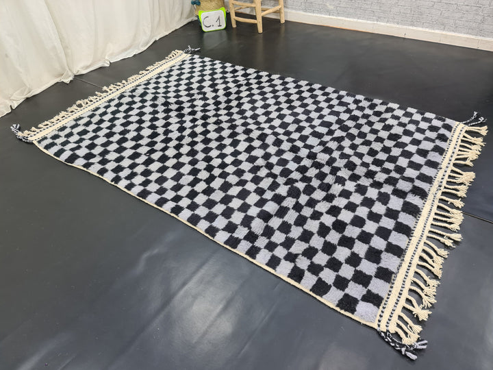 Checkered Moroccan Carpet, Authentic Wool Rug, Beni Ouarain Rug, Gray and Black Wool, Berber Rug, Checker Rug, Handmade Moroccan Rug