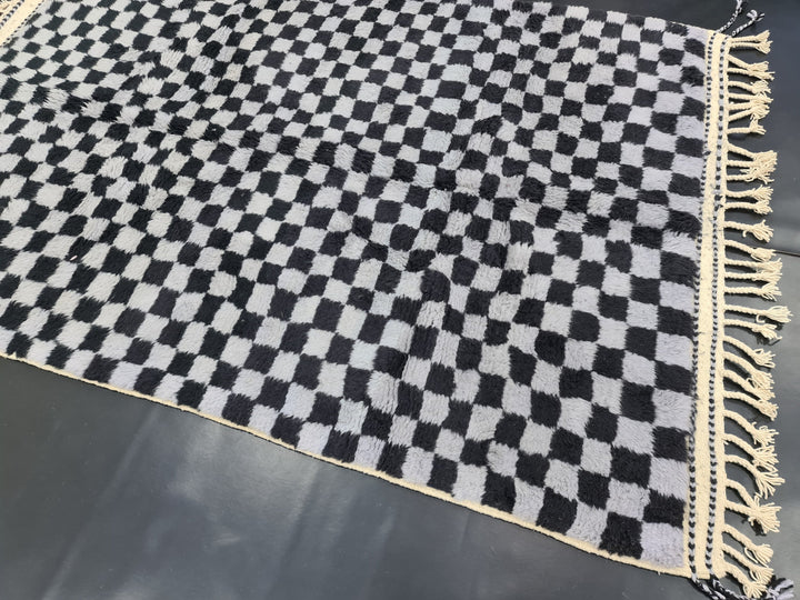 Checkered Moroccan Carpet, Authentic Wool Rug, Beni Ouarain Rug, Gray and Black Wool, Berber Rug, Checker Rug, Handmade Moroccan Rug